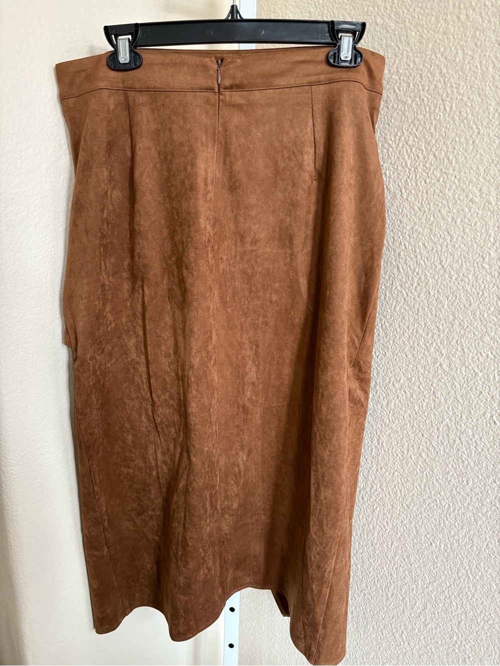 NWT - Commense Draped Slit Suede Effect Midi Skirt in Light Brown - Size L - Picture 6 of 7